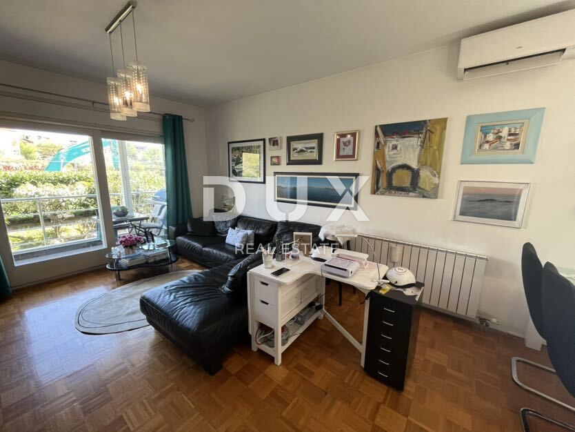 RIJEKA, SRDOČI - 2BR + LR con ampia loggia
