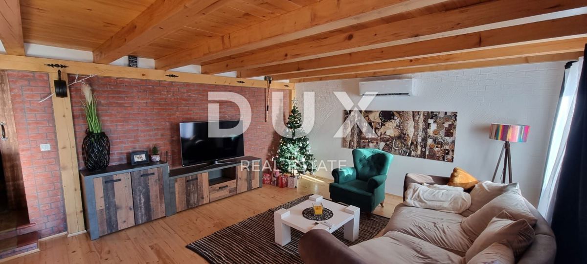 RIJEKA, KRIMEA - 2 case indipendenti con vista mare + 2 annessi + giardino! OPPORTUNITÀ!