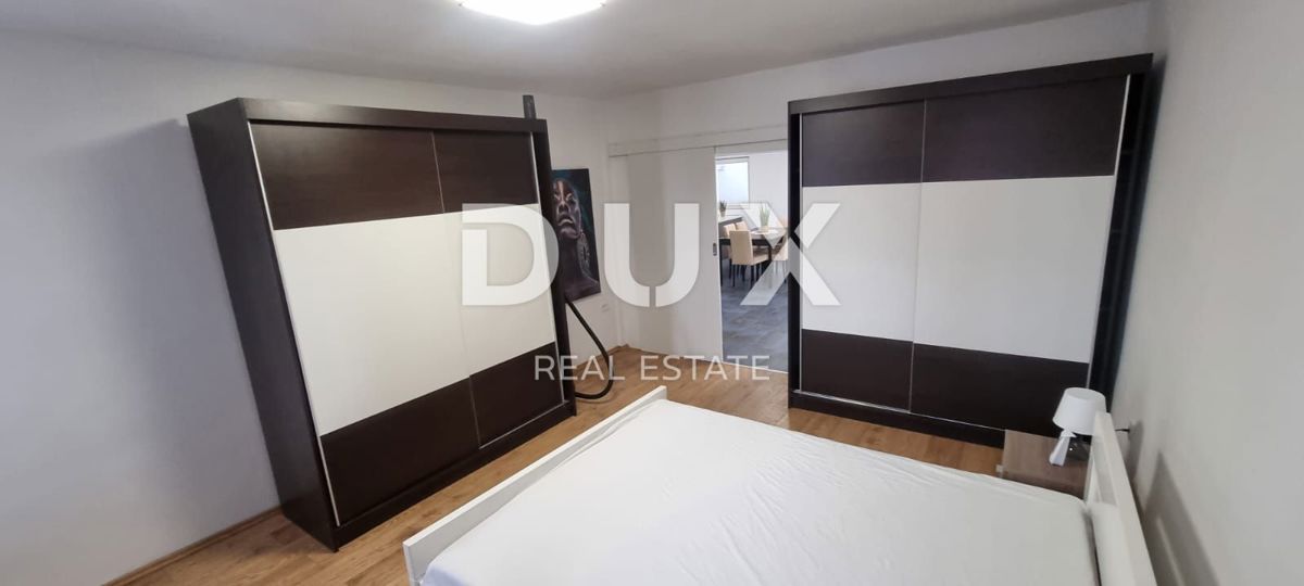 RIJEKA, KRIMEA - 2 case indipendenti con vista mare + 2 annessi + giardino! OPPORTUNITÀ!