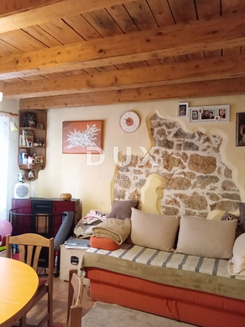 ISTRIA, PARENZO (dintorni) - Casa in pietra ristrutturata