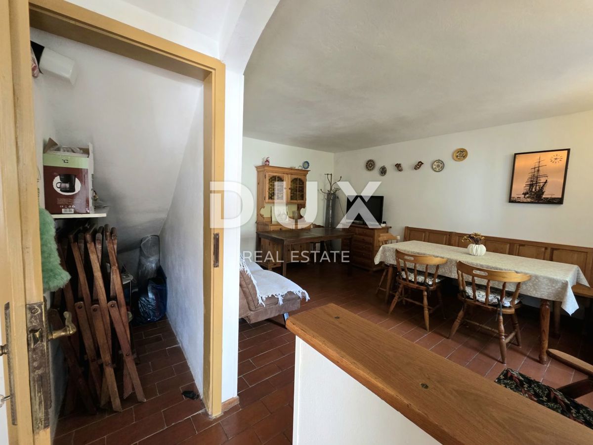 ISTRIA, MEDOLINO - Casa in pietra ristrutturata in una posizione popolare e bella