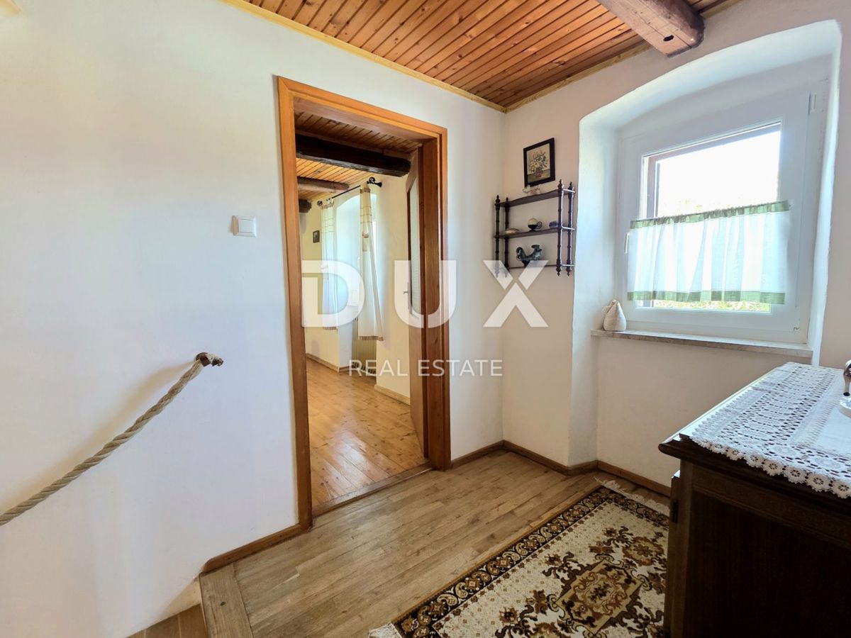 ISTRIA, MEDOLINO - Casa in pietra ristrutturata in una posizione popolare e bella