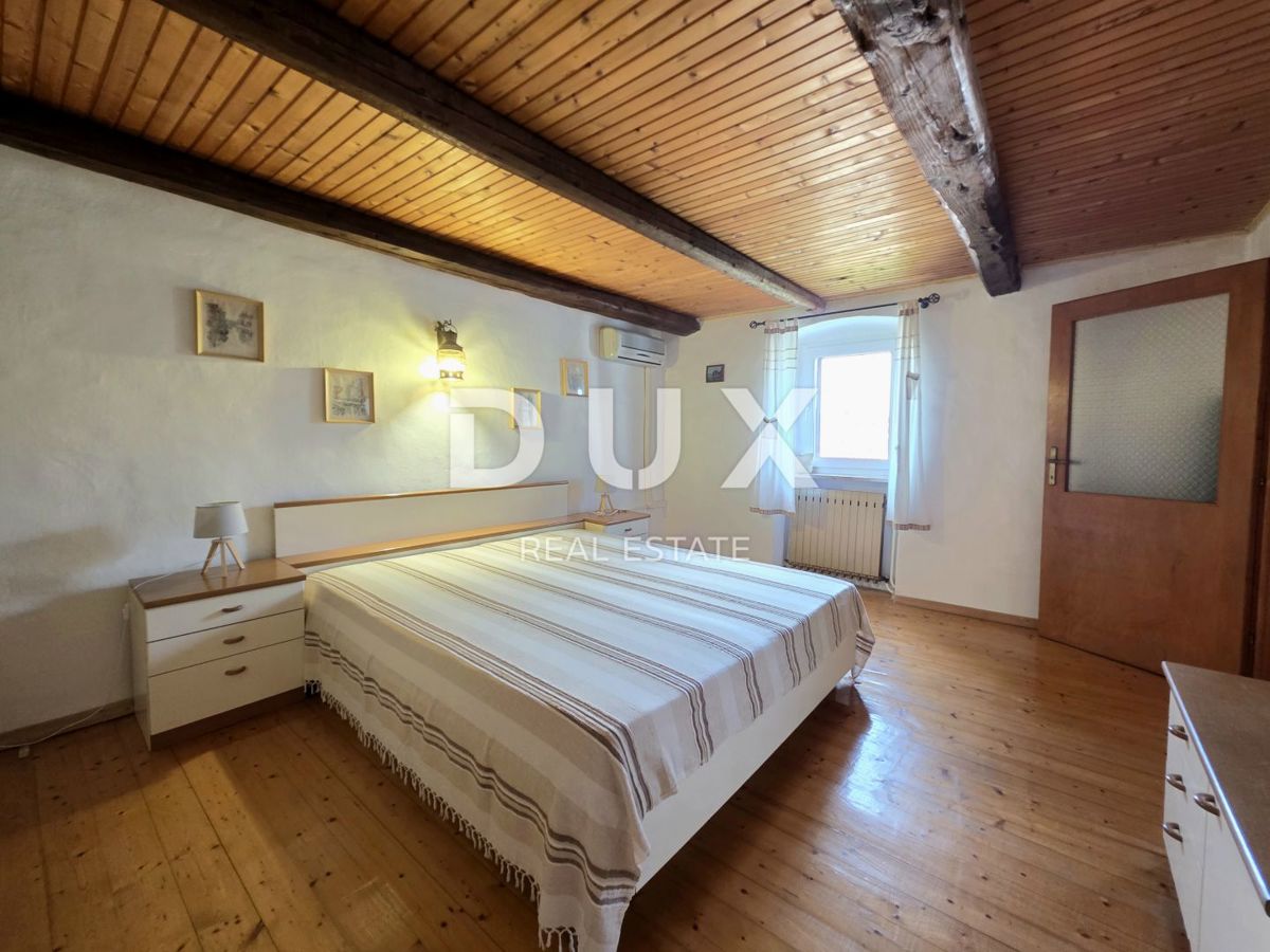 ISTRIA, MEDOLINO - Casa in pietra ristrutturata in una posizione popolare e bella