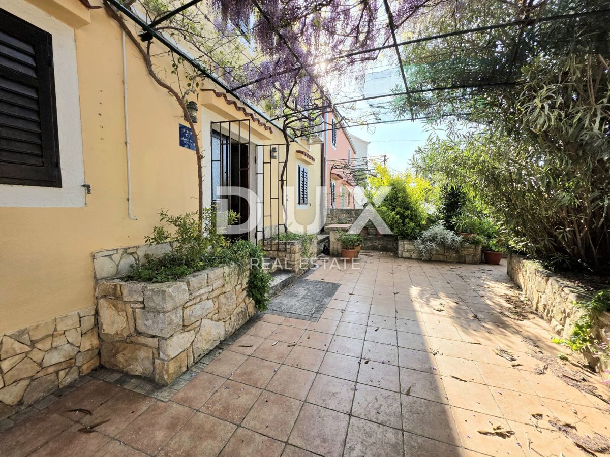 ISTRIA, MEDOLINO - Casa in pietra ristrutturata in una posizione popolare e bella