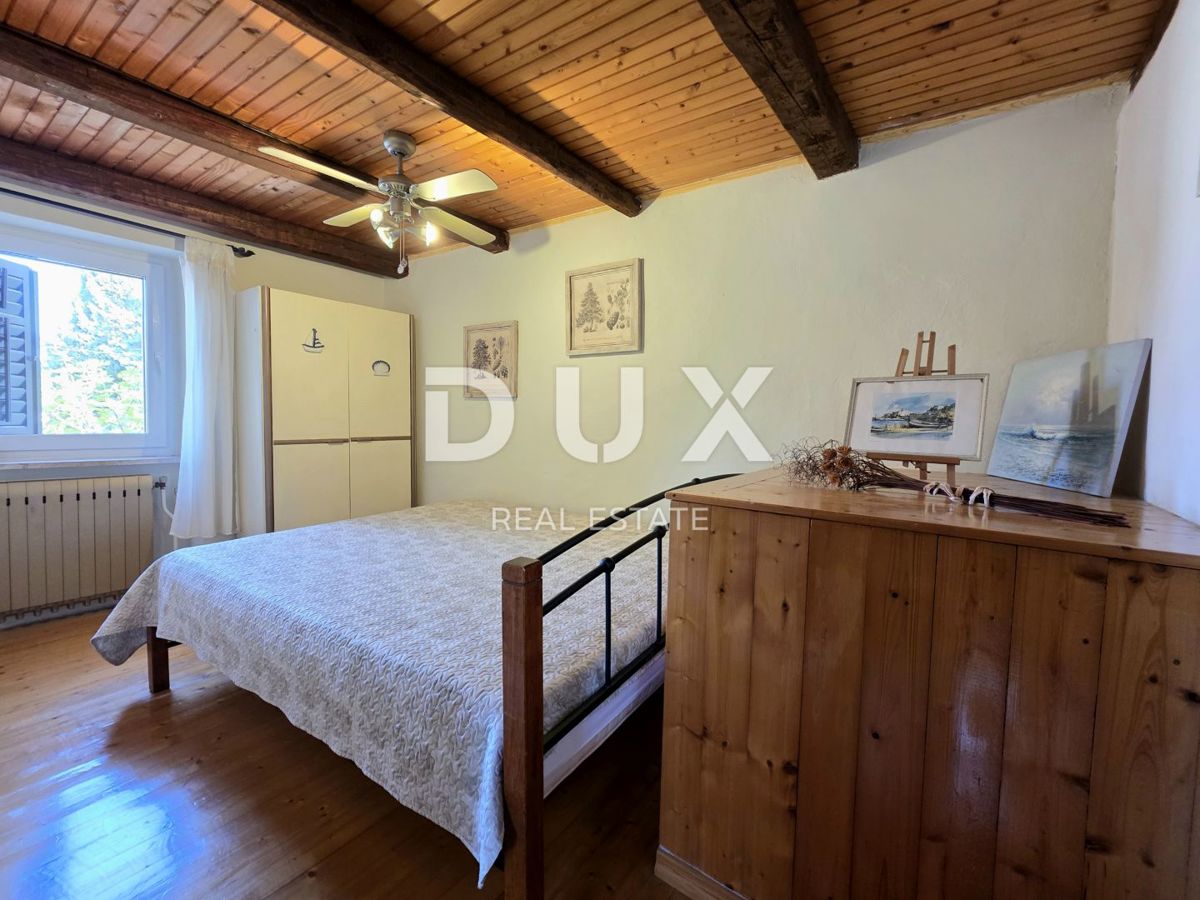 ISTRIA, MEDOLINO - Casa in pietra ristrutturata in una posizione popolare e bella