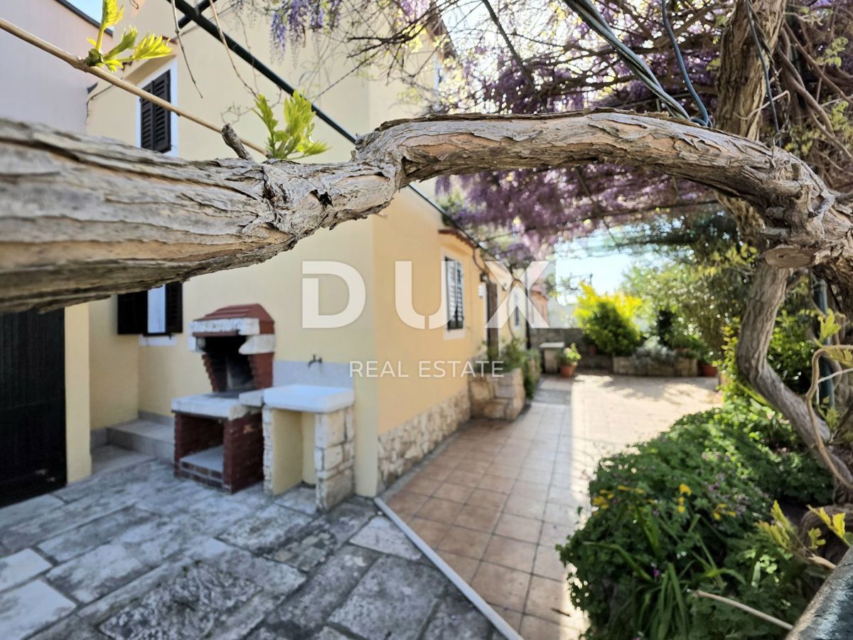 ISTRIA, MEDOLINO - Casa in pietra ristrutturata in una posizione popolare e bella