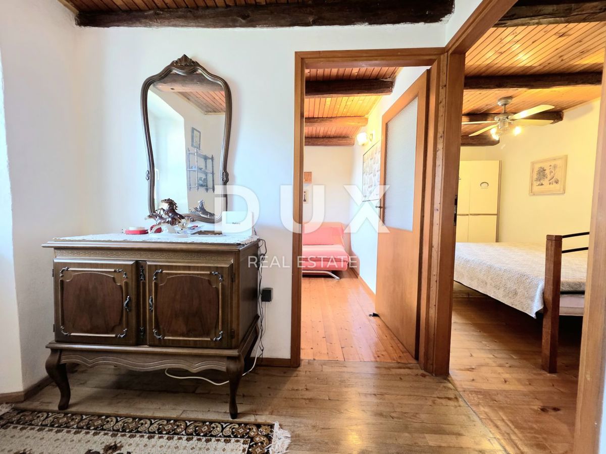 ISTRIA, MEDOLINO - Casa in pietra ristrutturata in una posizione popolare e bella