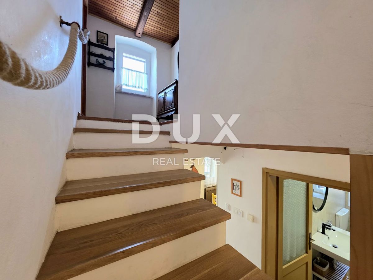 ISTRIA, MEDOLINO - Casa in pietra ristrutturata in una posizione popolare e bella
