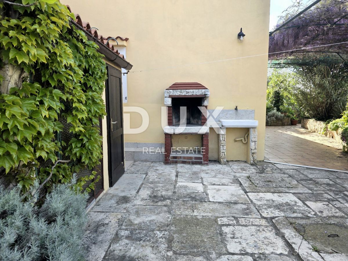 ISTRIA, MEDOLINO - Casa in pietra ristrutturata in una posizione popolare e bella