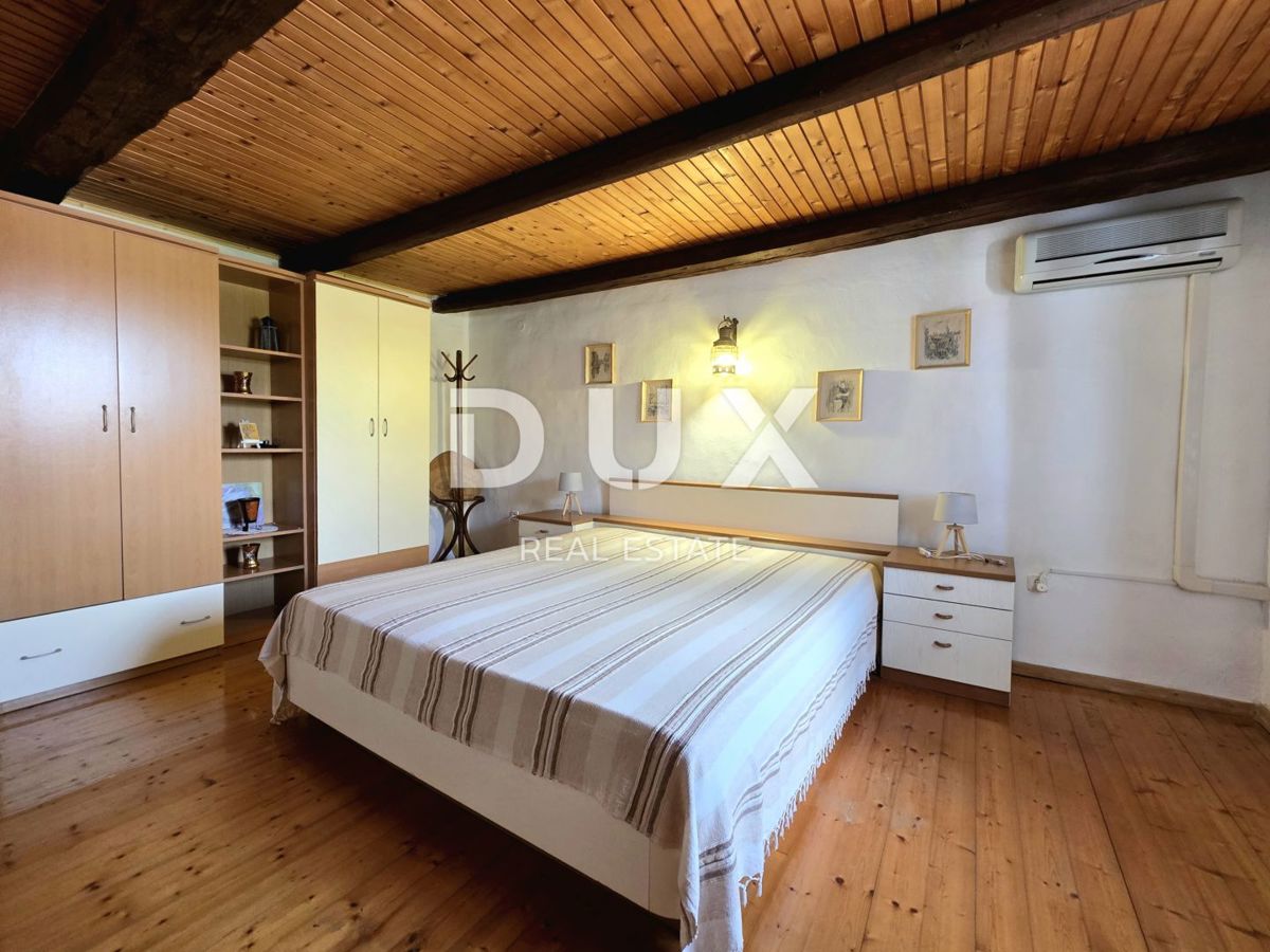 ISTRIA, MEDOLINO - Casa in pietra ristrutturata in una posizione popolare e bella