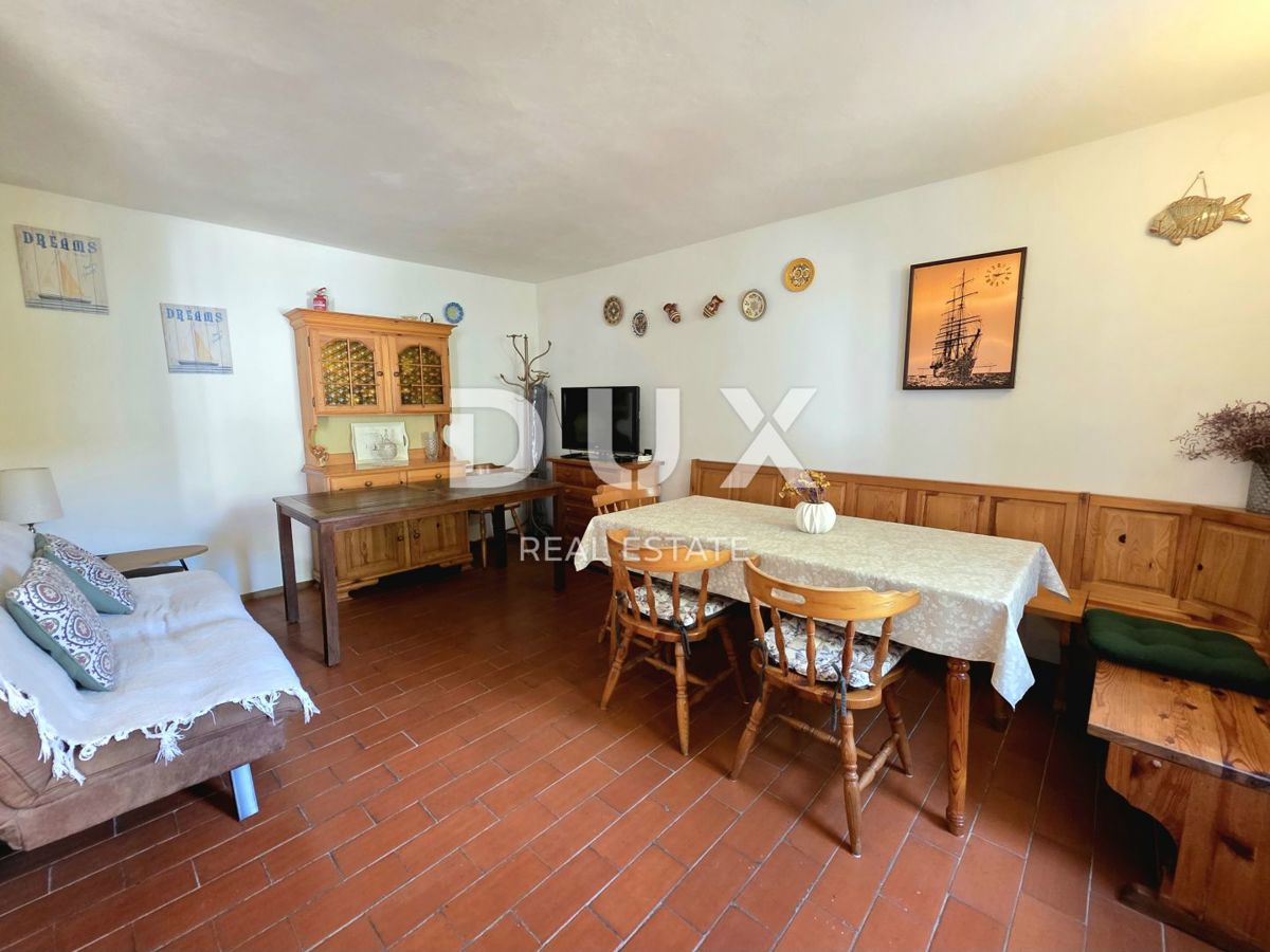 ISTRIA, MEDOLINO - Casa in pietra ristrutturata in una posizione popolare e bella