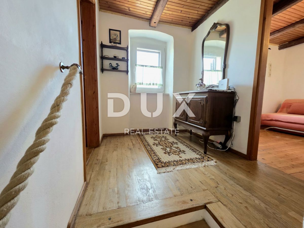 ISTRIA, MEDOLINO - Casa in pietra ristrutturata in una posizione popolare e bella