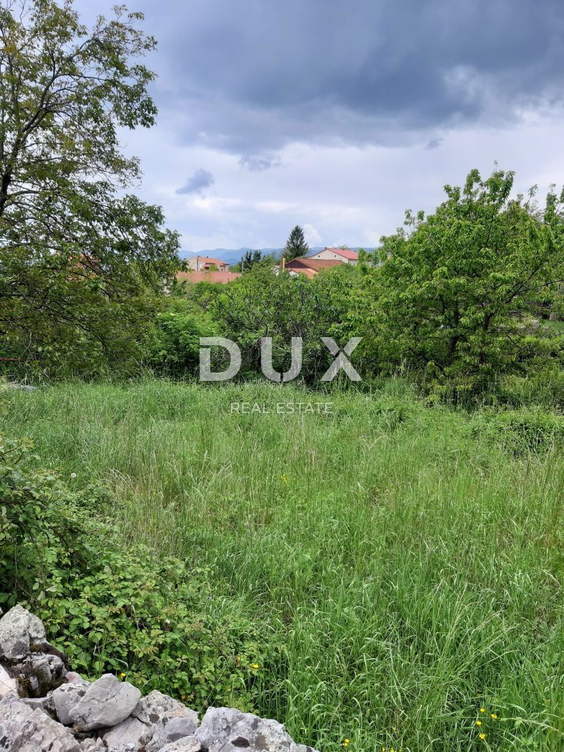 RIJEKA, VIŠKOVO - terreno edificabile 1.285 m2 per edificio residenziale / appartamenti / casa unifamiliare / villa! OPPORTUNITÀ!