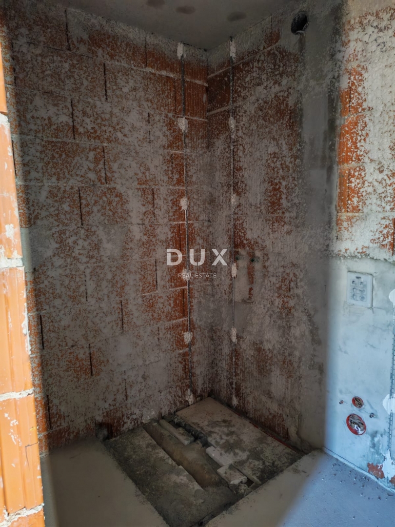 ISTRIA, MEDULIN - Nuovo edificio con ampio giardino