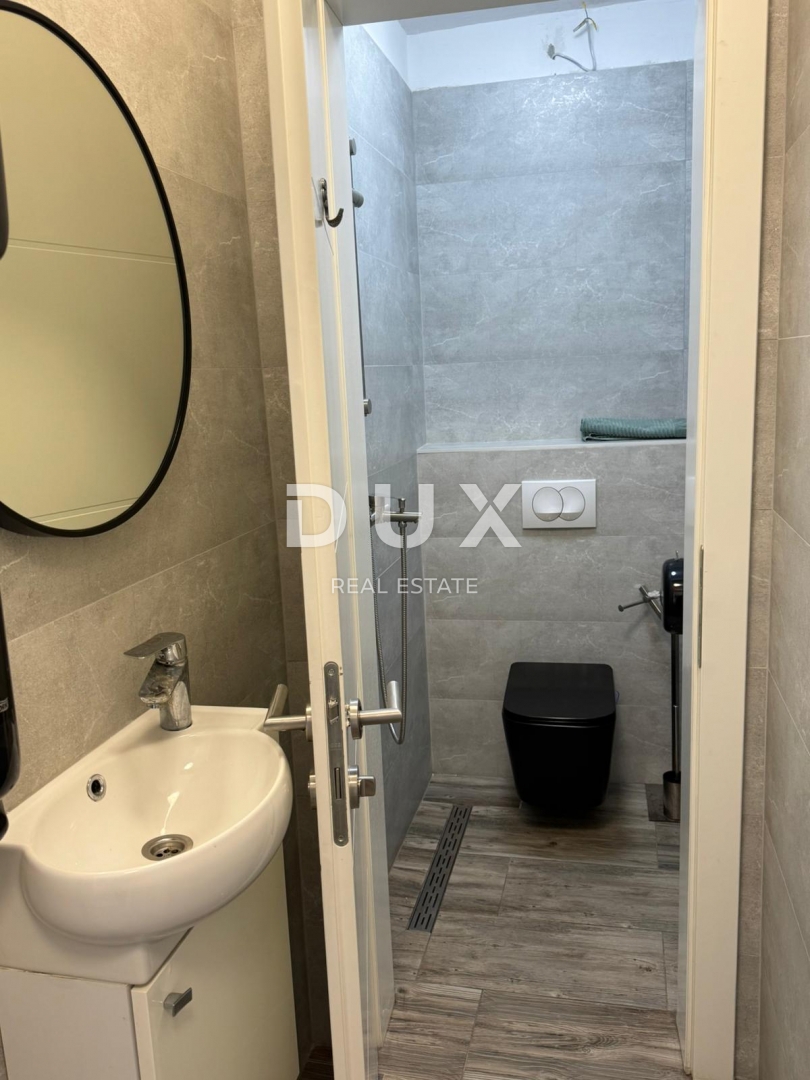 TISNO, MURTER – APPARTAMENTO IN PRIMA FILA SUL MARE, IDEALE PER AFFITTO TURISTICO!