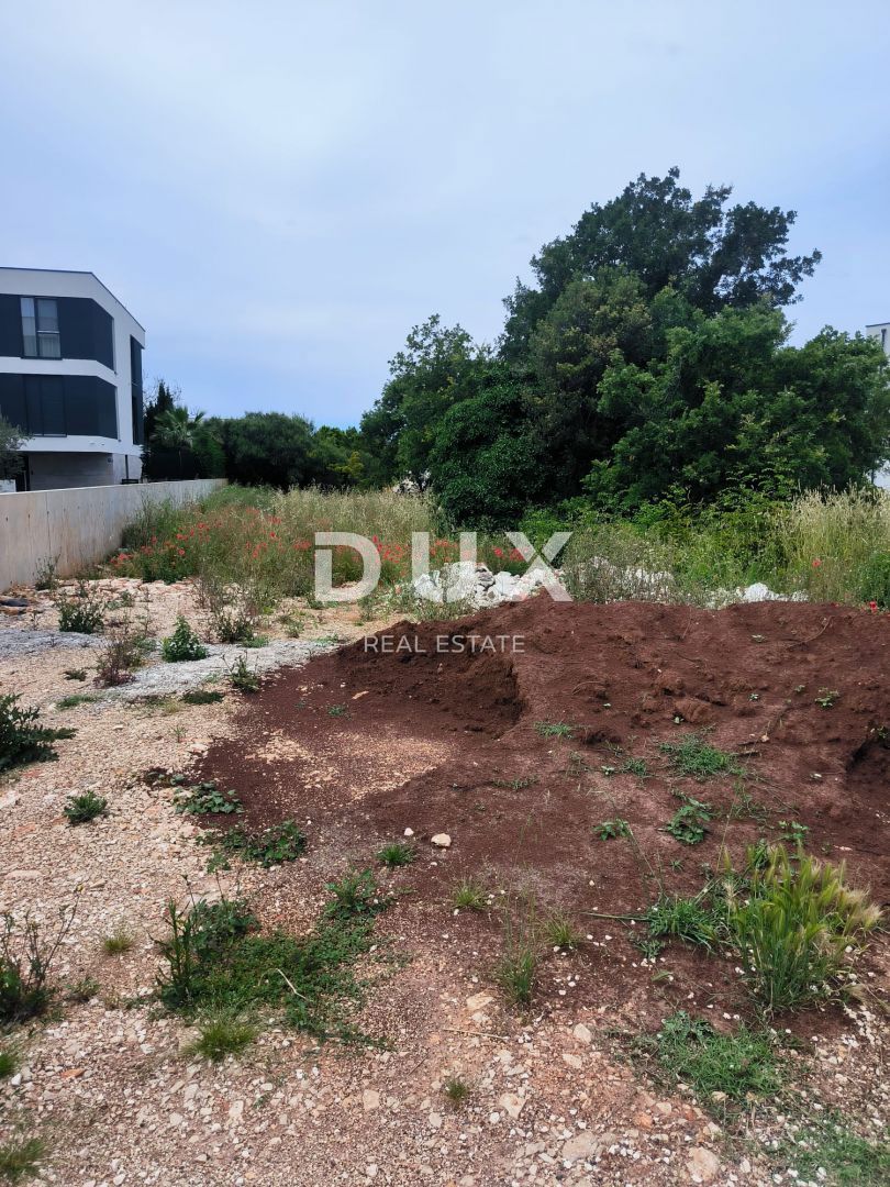 ISTRIA, MEDULINO - Terreno edificabile vicino al mare!