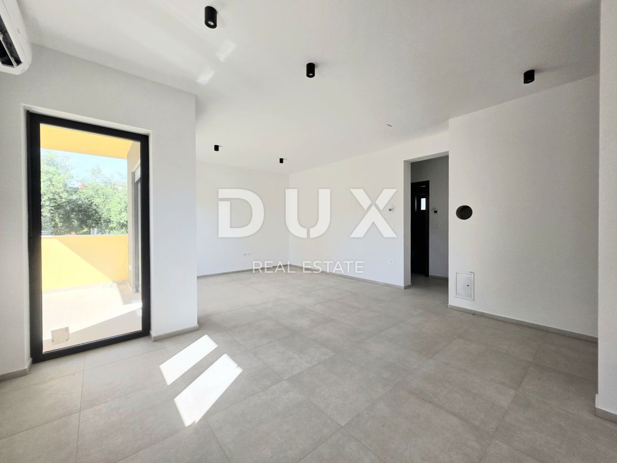 ISTRIA, ŠTINJAN - Una combinazione perfetta di lusso e comfort, appartamento 2SS+DB con garage privato a soli 500 metri da spiagge ben curate e lunghe passeggiate in riva al mare