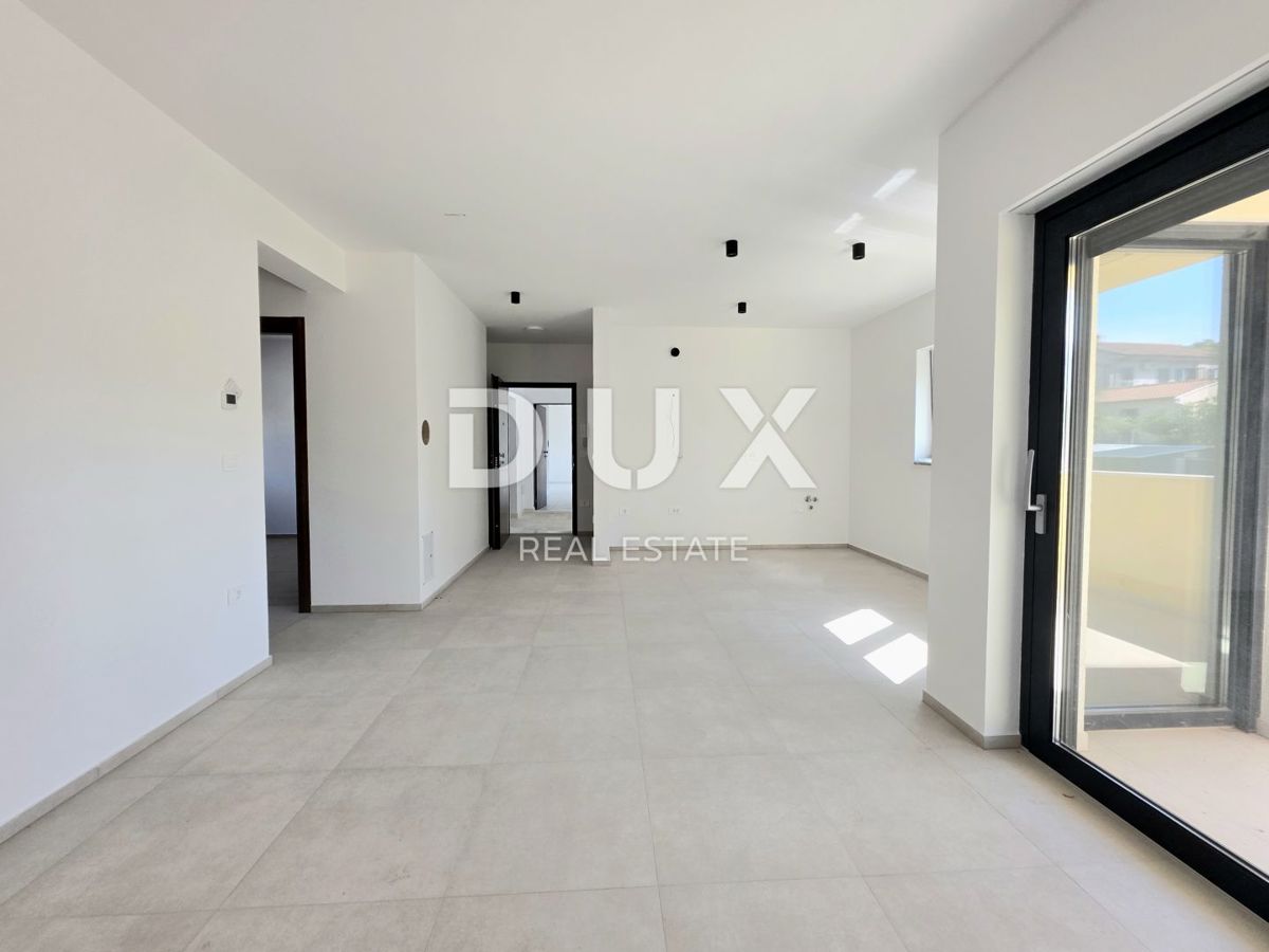ISTRIA, ŠTINJAN - Una combinazione perfetta di lusso e comfort, appartamento 2SS+DB con garage privato a soli 500 metri da spiagge ben curate e lunghe passeggiate in riva al mare