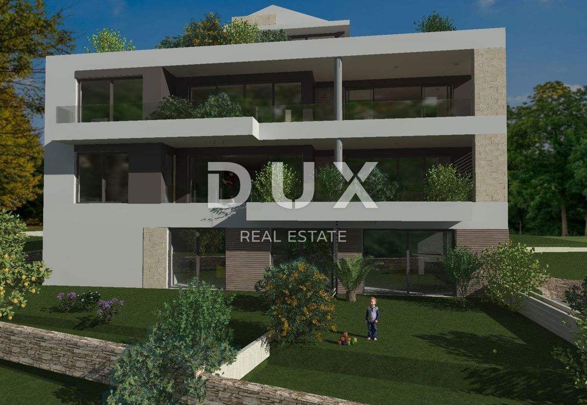 ISTRIA, ROVIGNO - Appartamento duplex di 297 m2 a 500 m dal mare!