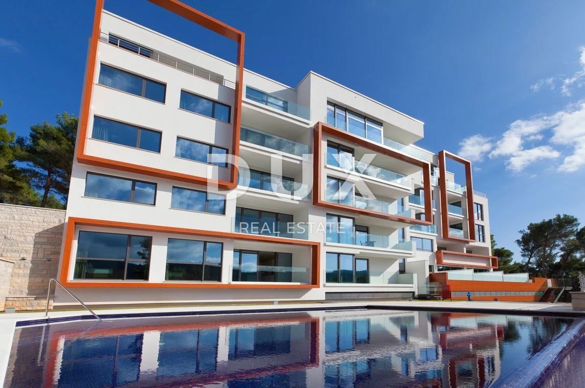 ISTRIA, RABAC - Appartamento di lusso con vista panoramica sul mare, a 100 metri dal mare