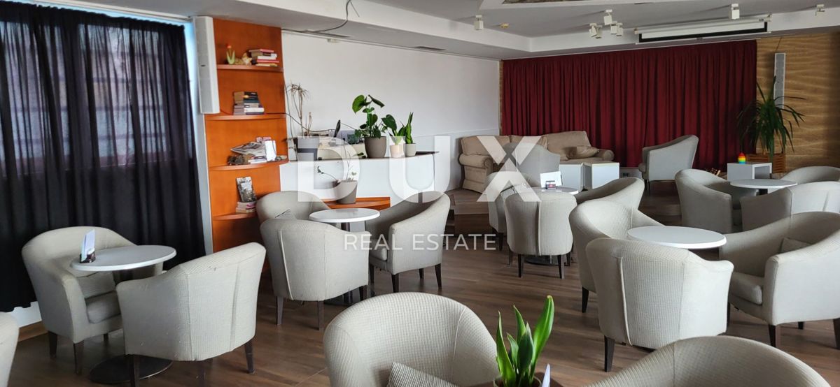 MALI LOŠINJ - ristorante attraente e consolidato vicino al centro città