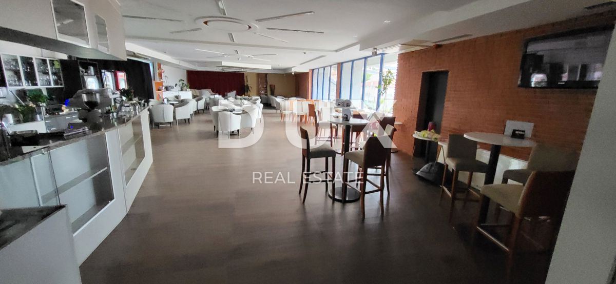 MALI LOŠINJ - ristorante attraente e consolidato vicino al centro città