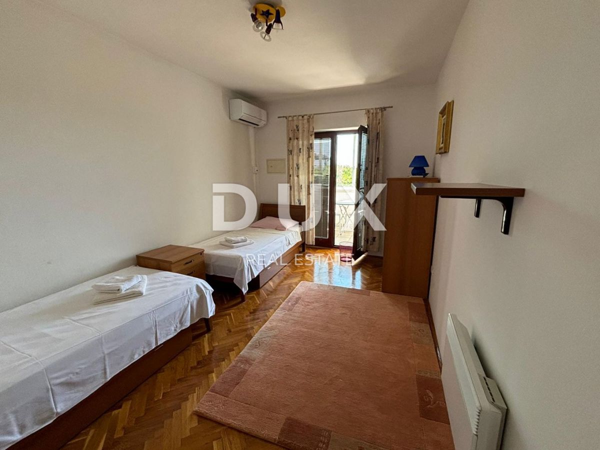 ISTRIA, PREMANTURA - Ampia casa con garage e 3 unità abitative!