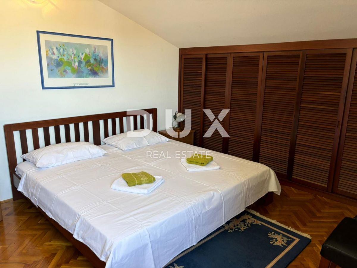ISTRIA, PREMANTURA - Ampia casa con garage e 3 unità abitative!