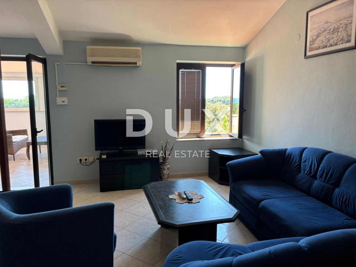 ISTRIA, PREMANTURA - Ampia casa con garage e 3 unità abitative!