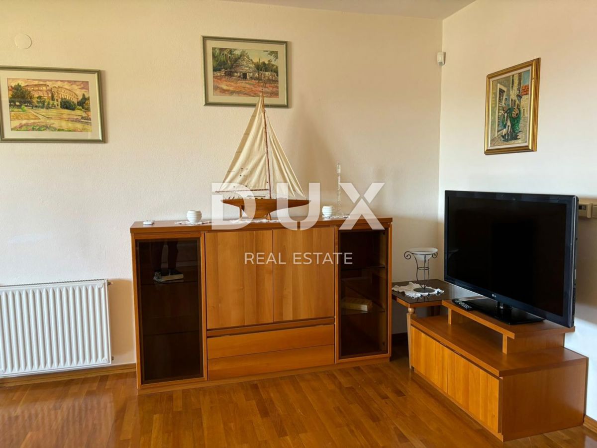 ISTRIA, PREMANTURA - Ampia casa con garage e 3 unità abitative!