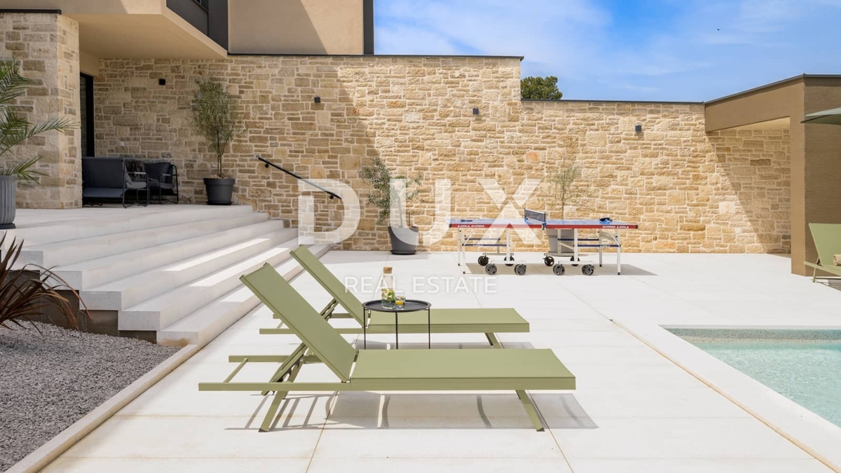 ISTRIA, ROVIGNO - Moderna nuova villa con piscina e privacy