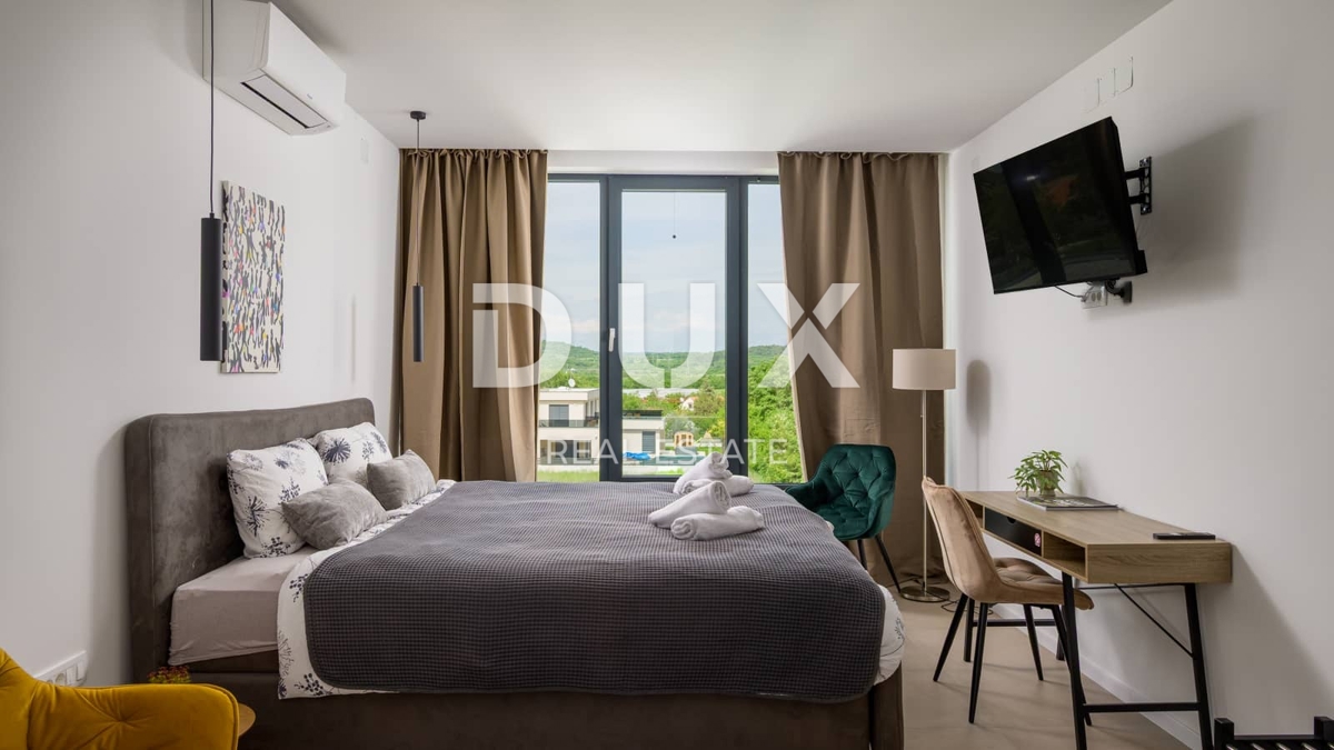 ISTRIA, ROVIGNO - Moderna nuova villa con piscina e privacy