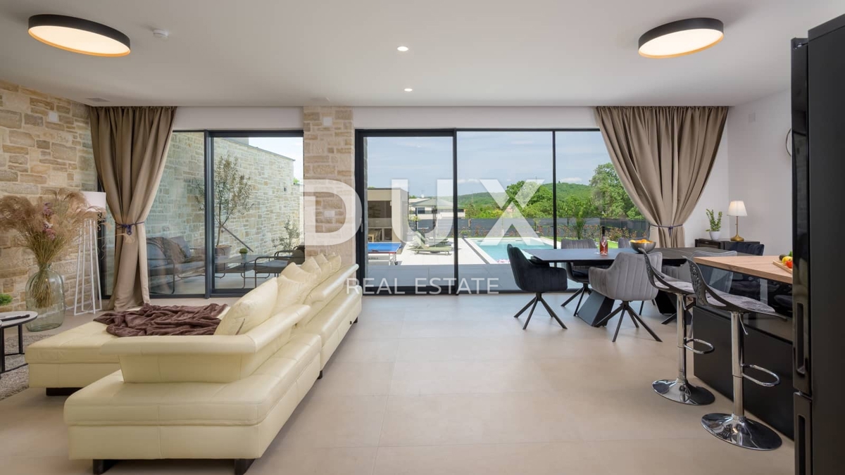 ISTRIA, ROVIGNO - Moderna nuova villa con piscina e privacy