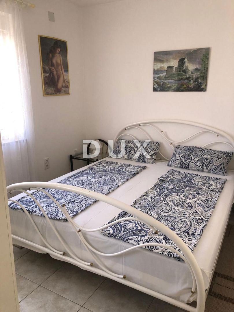 ZADAR, NIN - Casa indipendente su 4 piani, a 100 m dalla spiaggia!