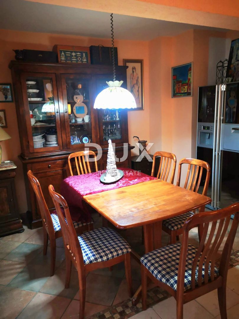 ZAGABRIA - Casa familiare di qualità con due appartamenti