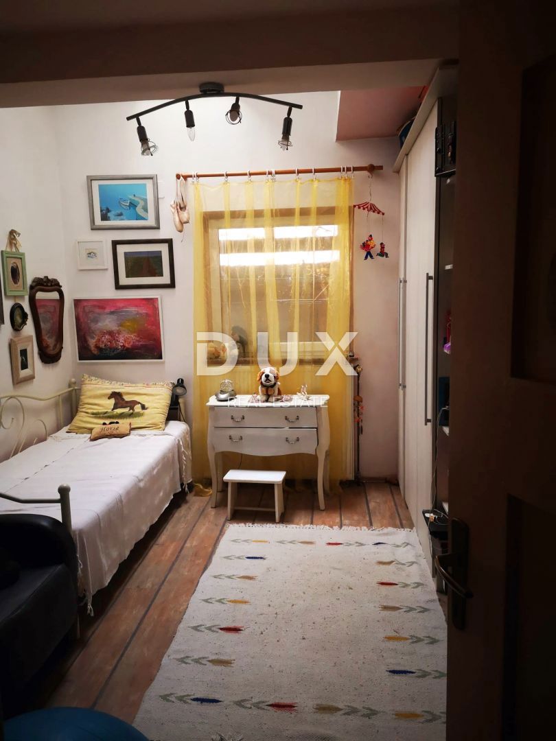 ZAGABRIA - Casa familiare di qualità con due appartamenti
