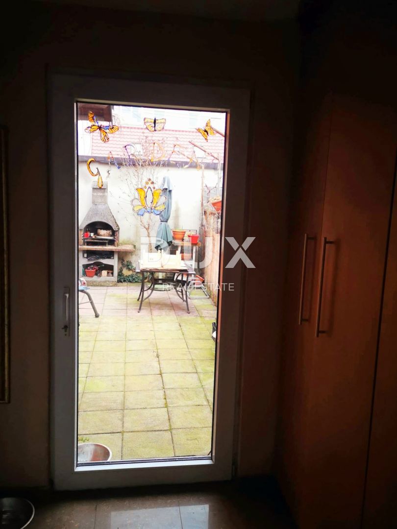 ZAGABRIA - Casa familiare di qualità con due appartamenti