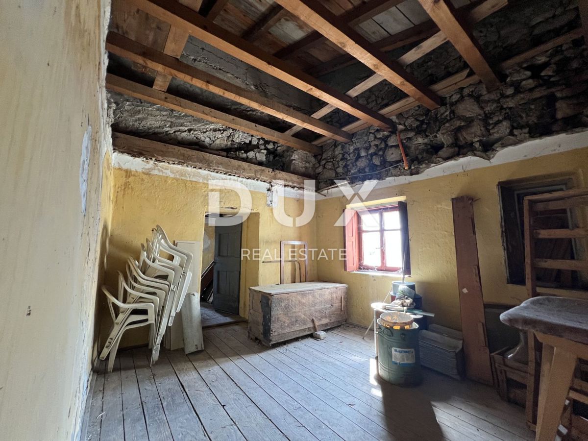 NOVI VINODOLSKI - opportunità in centro, a 500 m dal mare