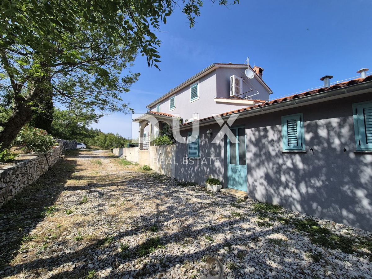 ISTRIA, LABIN - Una casa mediterranea unica in completa solitudine, con una vista mozzafiato