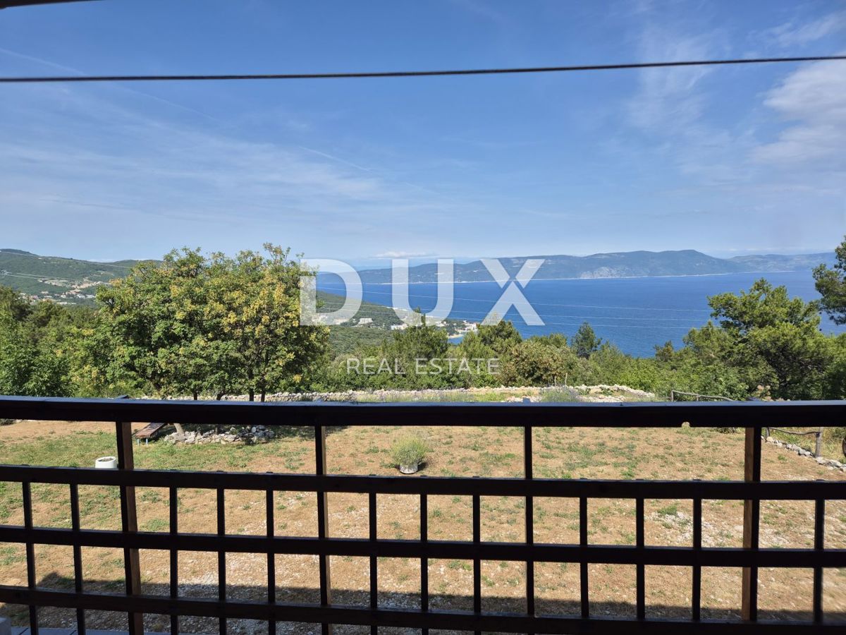 ISTRIA, LABIN - Una casa mediterranea unica in completa solitudine, con una vista mozzafiato