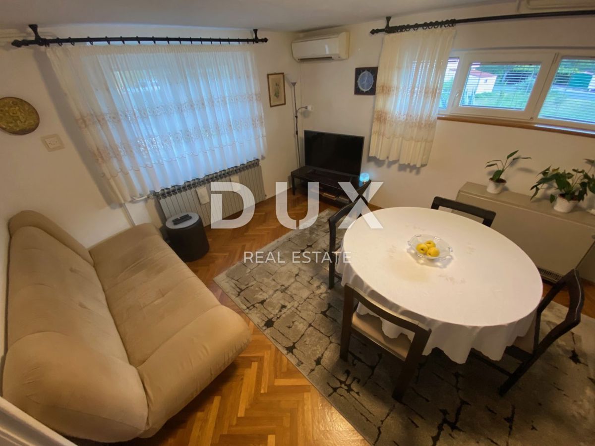 ISOLA DI KRK, BAŠKA, DRAGA BAŠĆANSKA - casa indipendente con due appartamenti e ampio giardino! OCCASIONE!