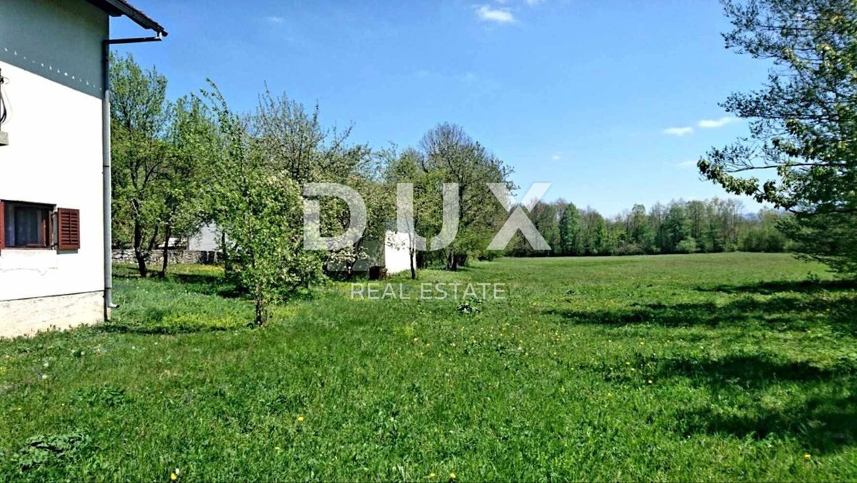 LIKA, GOSPIĆ - Casa indipendente con potenziale illimitato vicino al Parco naturale del Velebit e a 20 minuti dal mare!