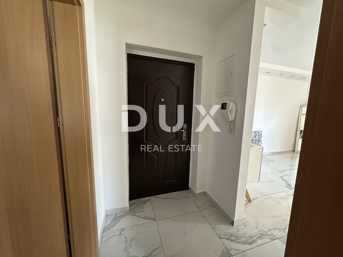 ZADAR, DIKLOVAC - Appartamento con due camere da letto di 59,6 m² con 2 posti auto e vista!