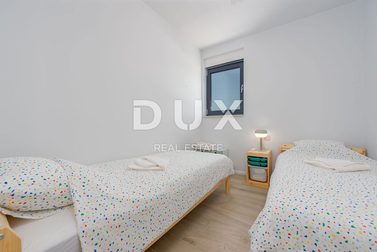 ZADAR, POLJICA BRIG-VILLA DI LUSSO CON PISCINA 