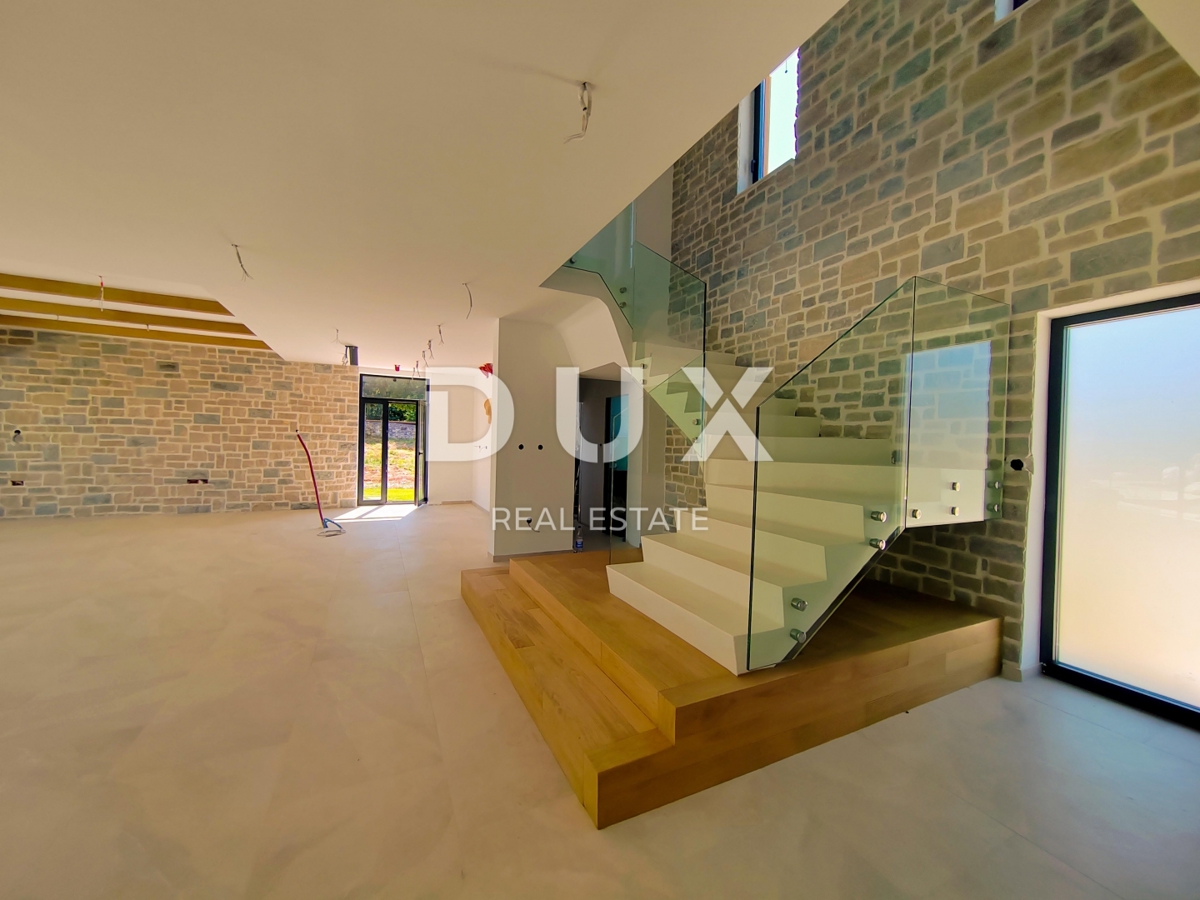 Casa Tinjan, 100m2