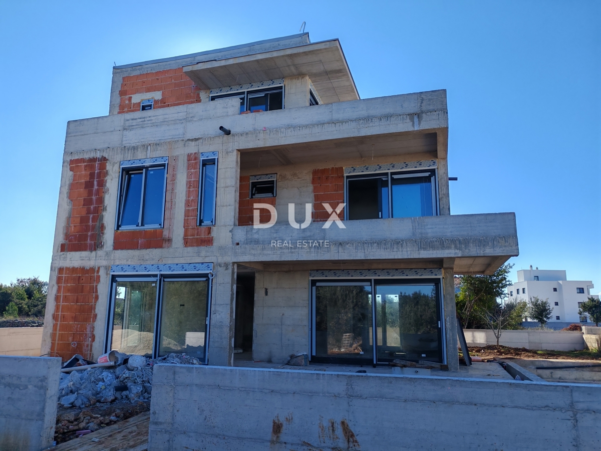 ZADAR, ZATON - Casa di lusso con piscina, vista mare e a soli 200 m dalla spiaggia