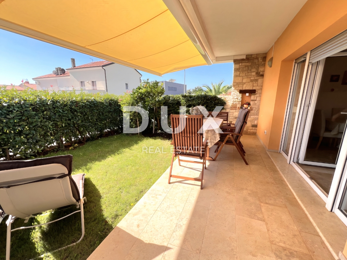 ISTRIA, NOVIGRAD - Casa a schiera familiare e privata vicino alle spiagge e al centro città