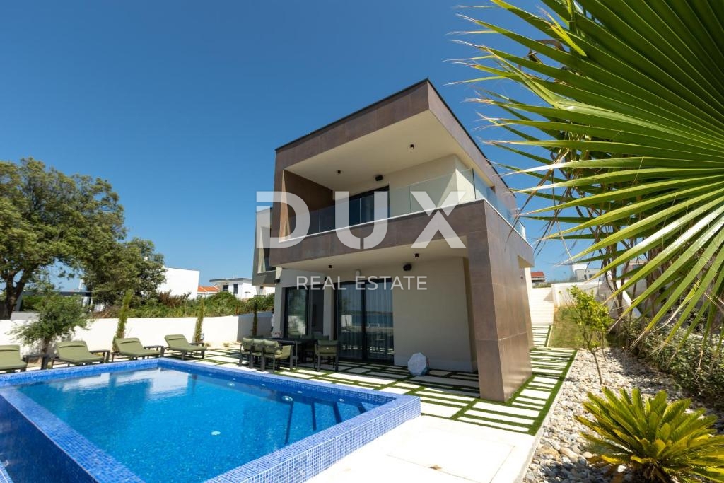 ZADAR, ZATON - villa prima fila al mare