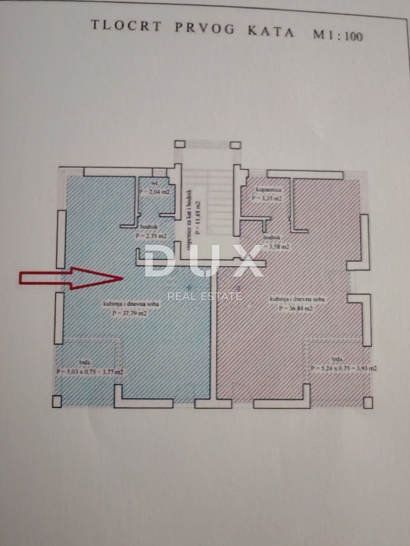 ZADAR, BORIK - Appartamento duplex completamente arredato con una splendida vista sul mare!