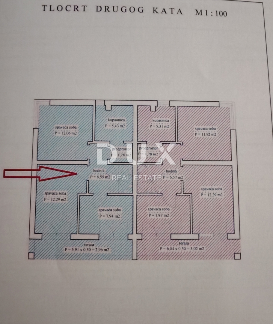ZADAR, BORIK - Appartamento duplex completamente arredato con una splendida vista sul mare!